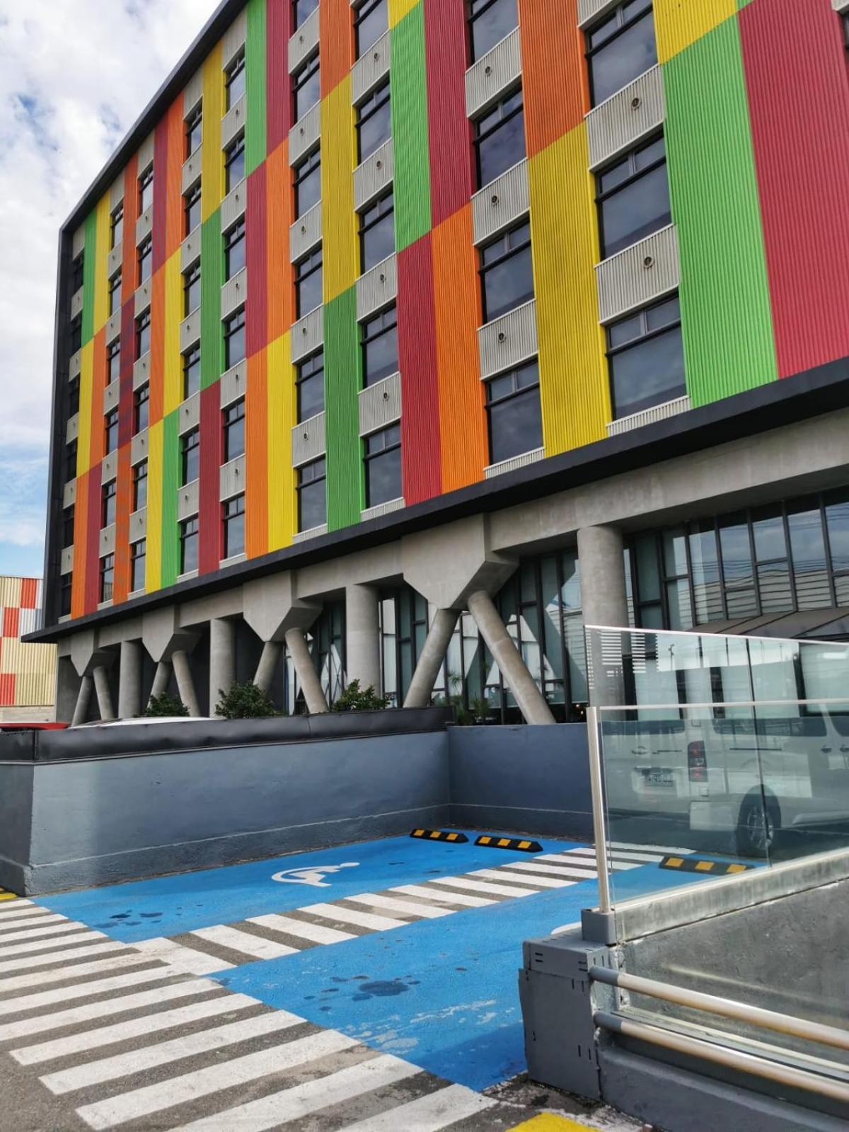 Hotel Courtyard By Marriott Airport 4*